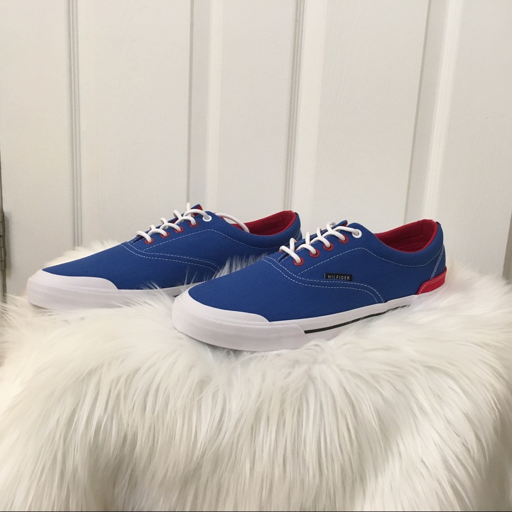 - Men's Tommy Hilfiger Pallet Sneaker